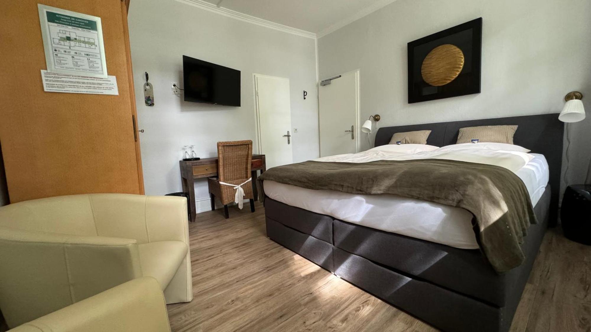 Goethe Hotel Bad Pyrmont Phòng bức ảnh